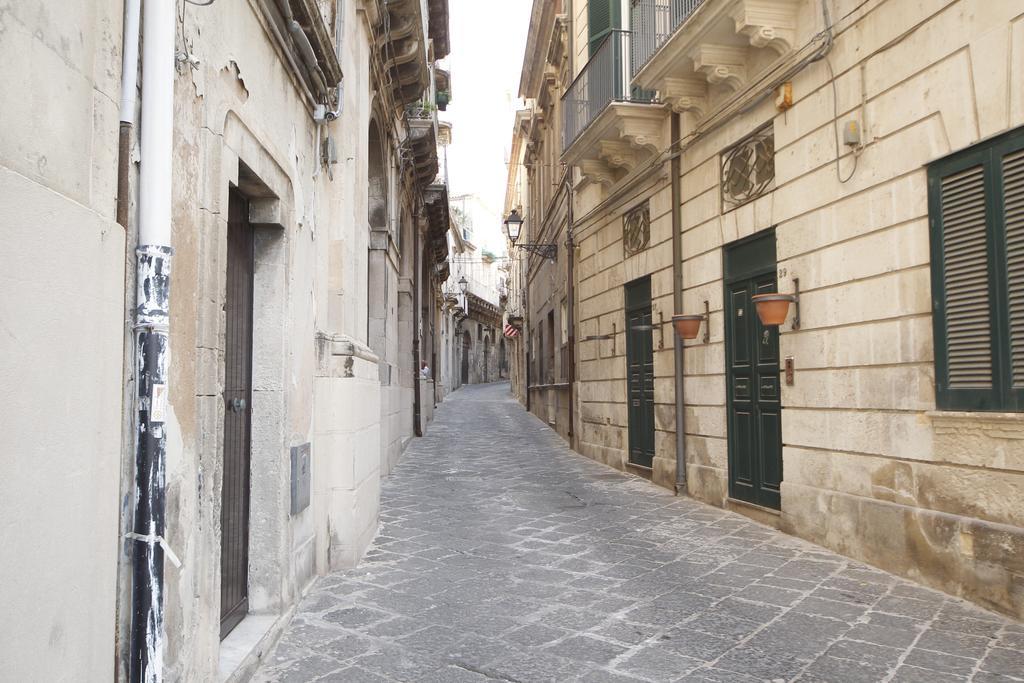 Ortigia Camere Con Vista Da Giulio B&B Syracuse ภายนอก รูปภาพ